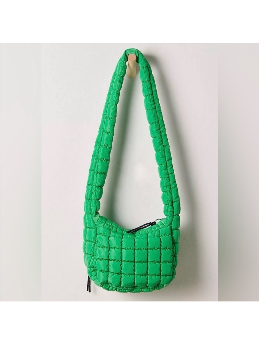 FPMovement Quilted Carry All NWT - Picture 2 of 8